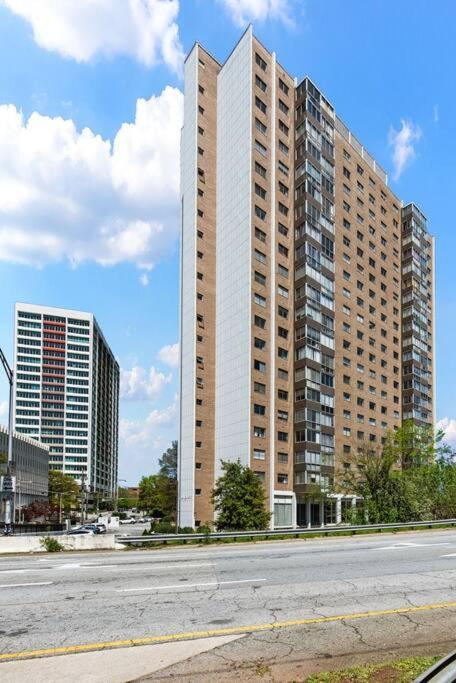2208-Top Flr-Work/Game Sta-600 Mb-1 Free Park-King Atlanta Esterno foto